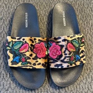 Steve Madden Womens Saphari Leopard And Floral Bling Sandal Slides Size 9